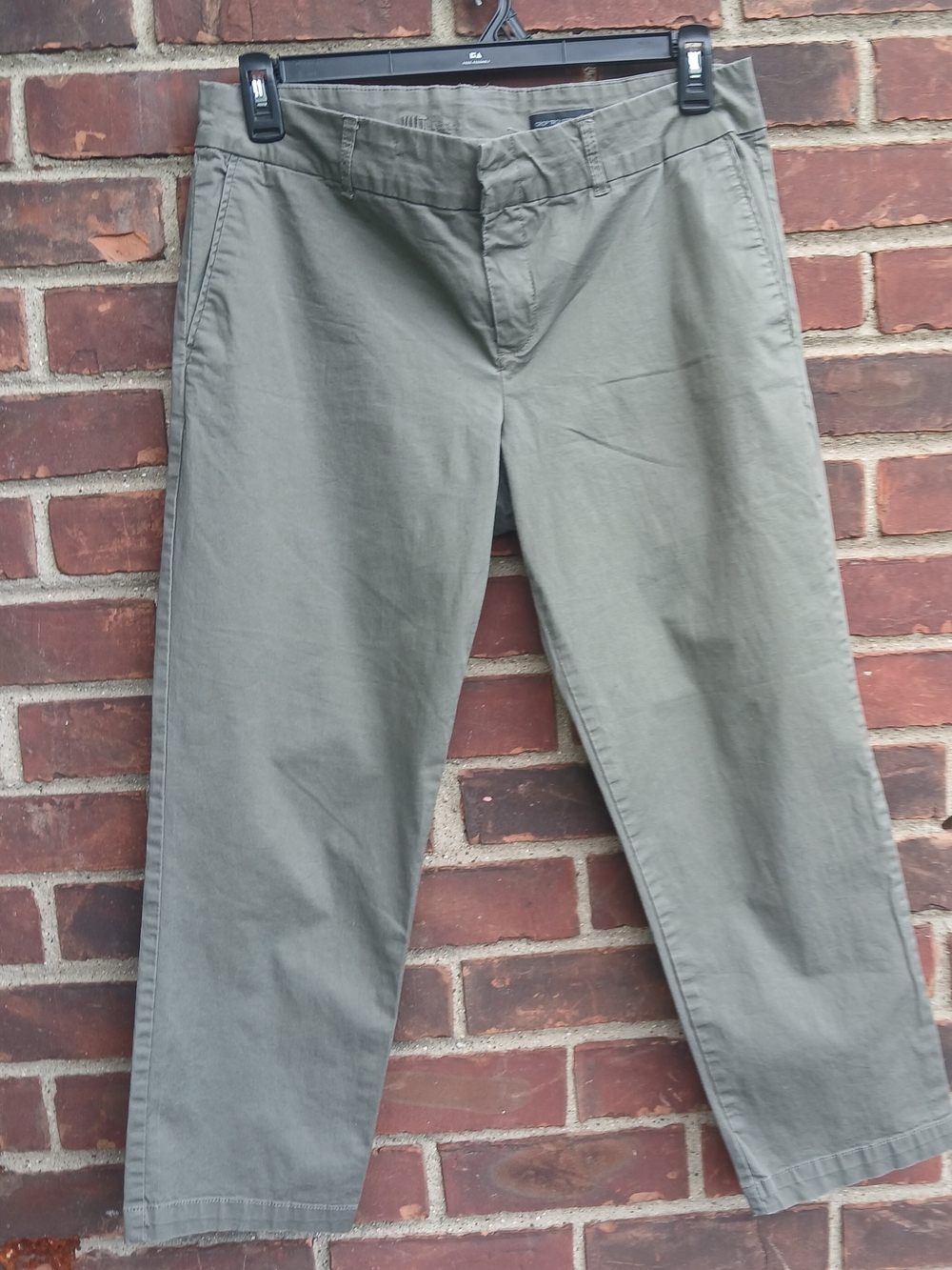 Size 12 Kut from the Kloth Women's Olive Green Cropped Leg Trousers
